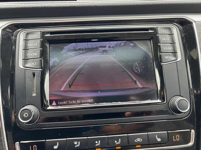 2016 Volkswagen Passat 1.8T SE