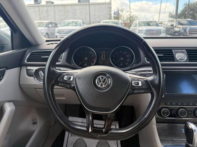 2016 Volkswagen Passat 1.8T SE