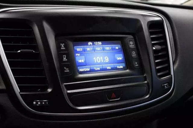 2016 Chrysler 200 Limited