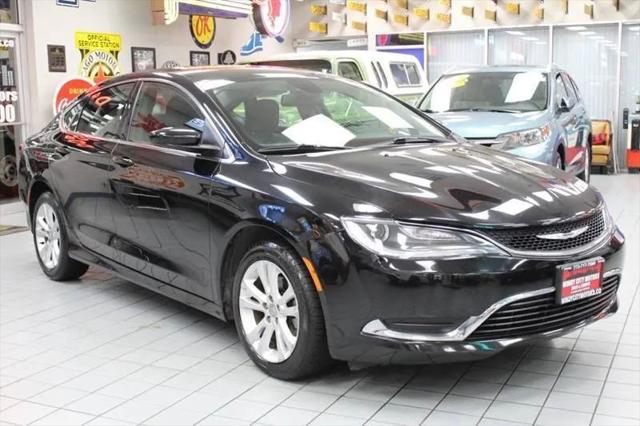 2016 Chrysler 200 Limited for sale in Chicago, IL
