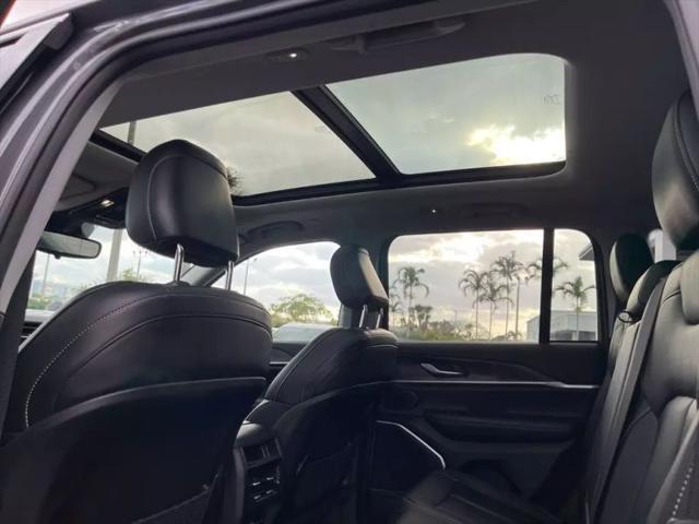 2022 Jeep Grand Cherokee Limited 4x4