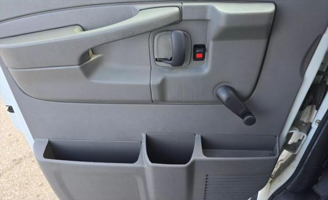 2012 Chevrolet Express Cutaway Work Van