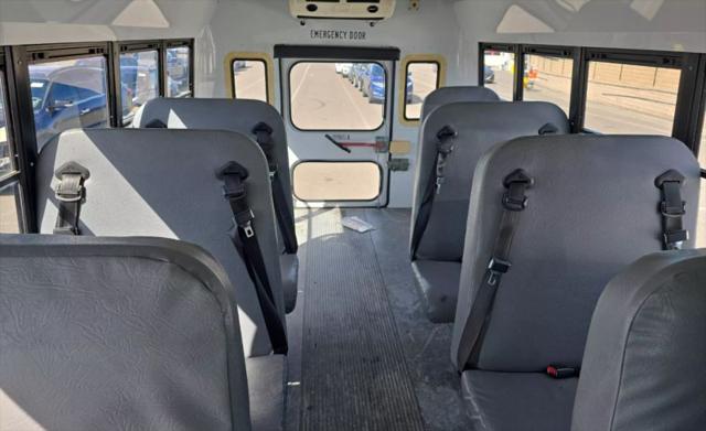 2012 Chevrolet Express Cutaway Work Van
