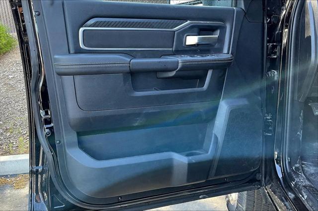 2025 Ram 2500 Big Horn Crew Cab 4x4 64 Box