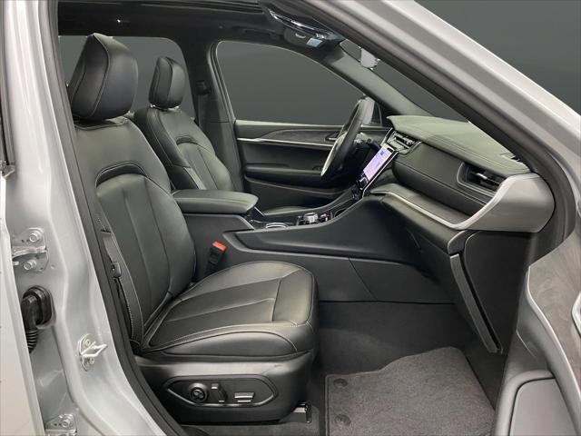 2025 Jeep Grand Cherokee L Limited 4x4