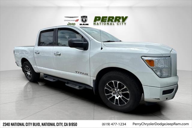 2021 Nissan TITAN Crew Cab SV 4x2