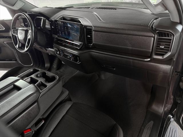 2024 Chevrolet Silverado 1500 4WD Crew Cab Standard Bed LT