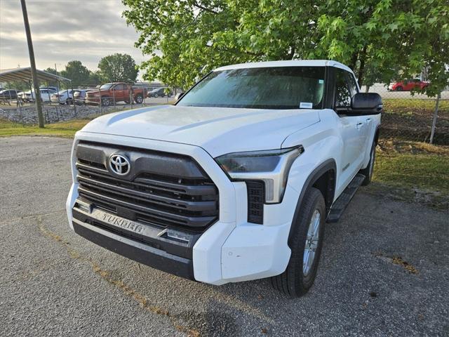 2024 Toyota Tundra SR5 4WD