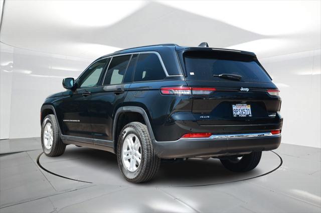 2023 Jeep Grand Cherokee Laredo 4x4