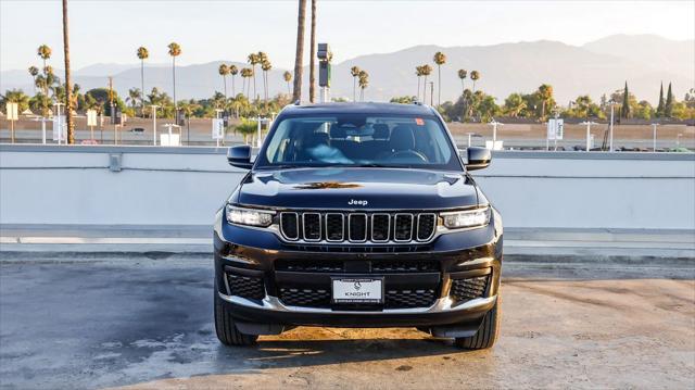 2023 Jeep Grand Cherokee L Laredo 4x4