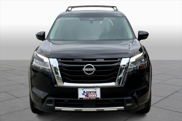 2023 Nissan Pathfinder Platinum FWD