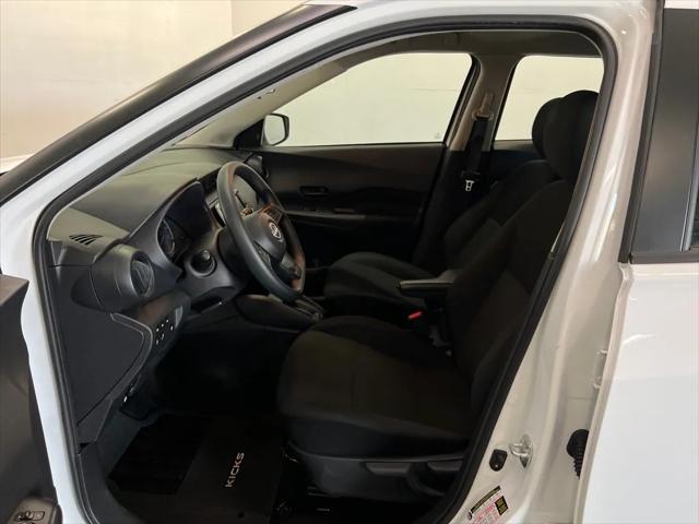 2024 Nissan Kicks S Xtronic CVT