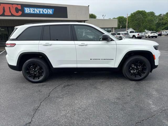 2024 Jeep Grand Cherokee Altitude 4x4