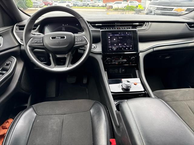 2023 Jeep Grand Cherokee Altitude 4x4
