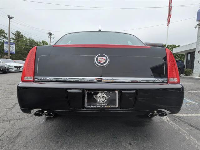 2007 Cadillac DTS Standard