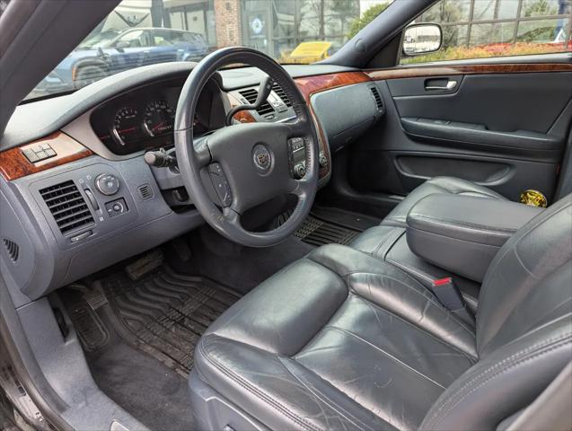 2007 Cadillac DTS Standard