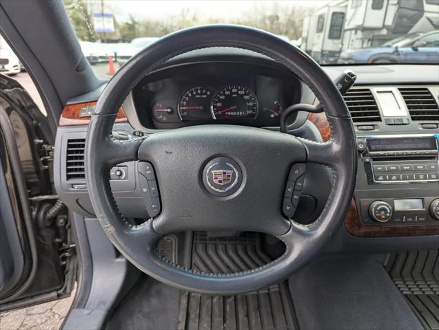 2007 Cadillac DTS Standard