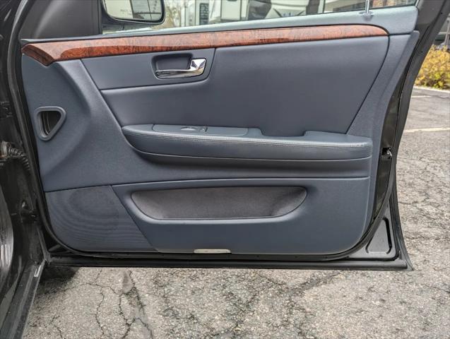 2007 Cadillac DTS Standard