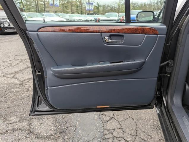 2007 Cadillac DTS Standard