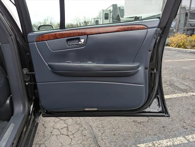 2007 Cadillac DTS Standard