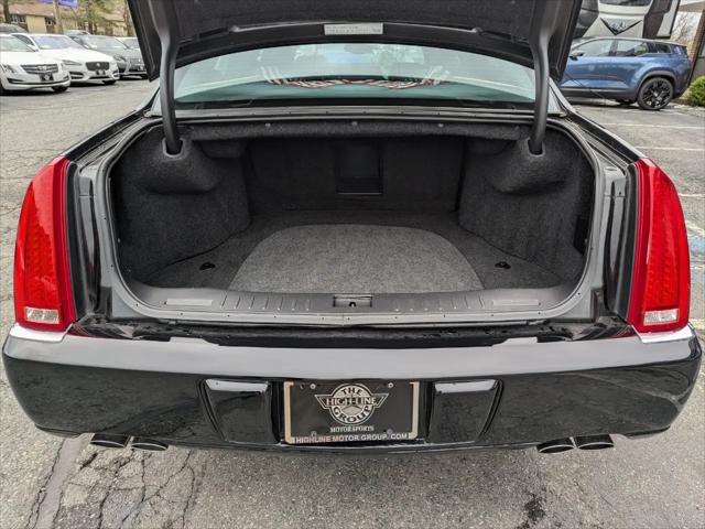 2007 Cadillac DTS Standard