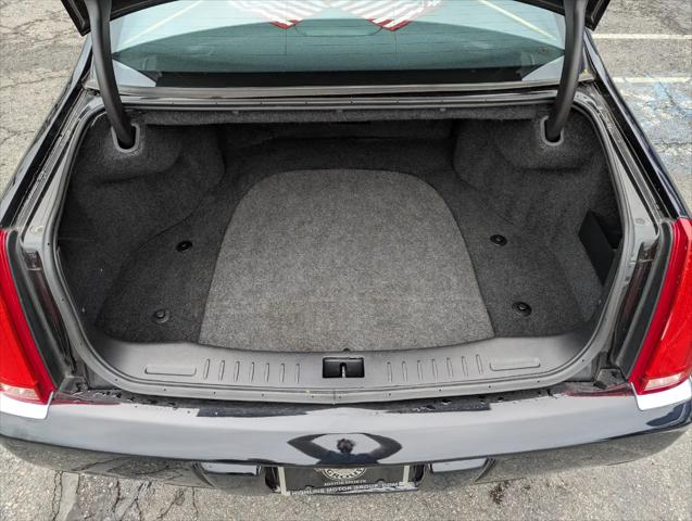 2007 Cadillac DTS Standard