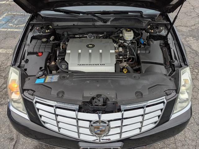 2007 Cadillac DTS Standard