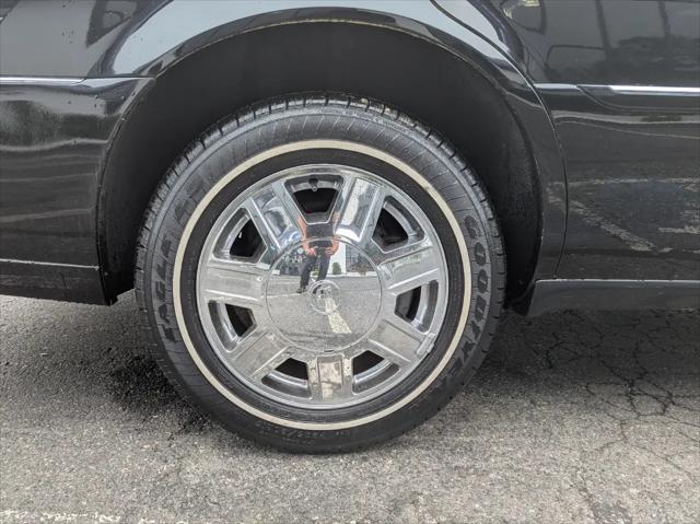 2007 Cadillac DTS Standard