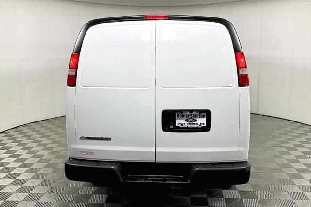 Used 2016 Chevrolet Express 3500 For Sale in Millington, TN