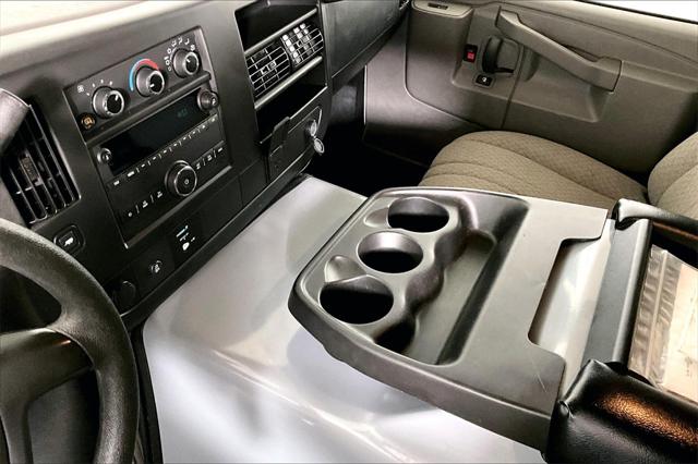 Used 2016 Chevrolet Express 3500 For Sale in Millington, TN