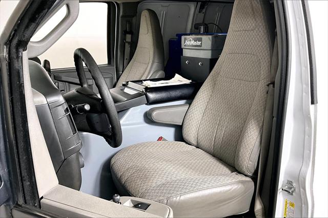 Used 2016 Chevrolet Express 3500 For Sale in Millington, TN