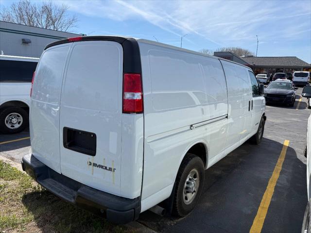 2019 Chevrolet Express Work Van