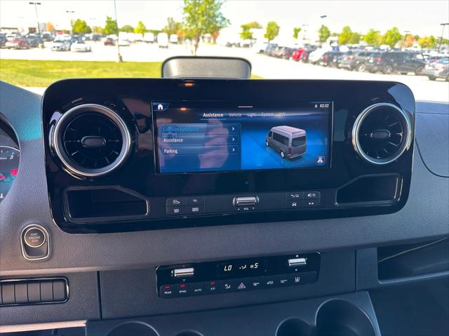 2025 Mercedes-Benz Sprinter 2500 High Roof 4-Cyl Diesel HO Select