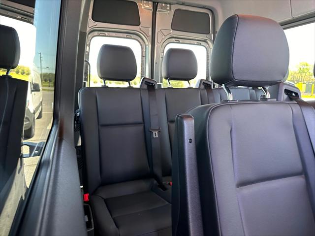 2025 Mercedes-Benz Sprinter 2500 High Roof 4-Cyl Diesel HO Select