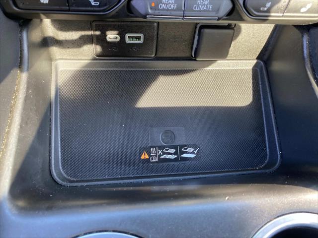 2022 Chevrolet Tahoe 4WD RST
