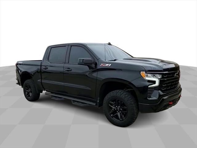 Used 2022 Chevrolet Silverado 1500 LT Trail Boss with VIN 3GCPDFEK8NG649418 for sale in Waterford, MI