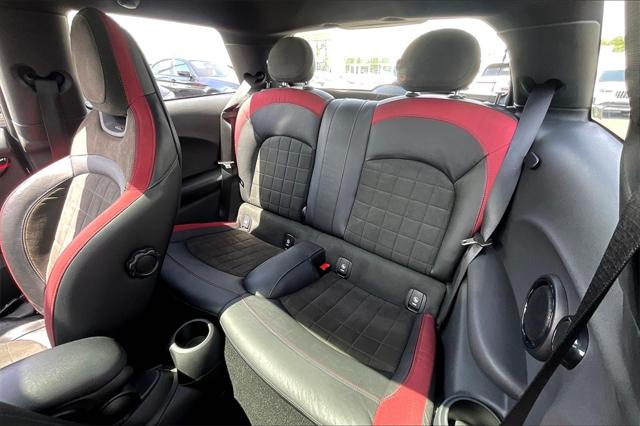 2015 MINI Hardtop John Cooper Works