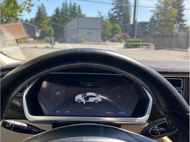 2014 Tesla Model S 85D Sedan 4D