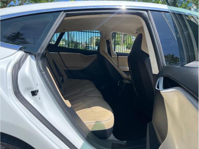 2014 Tesla Model S 85D Sedan 4D