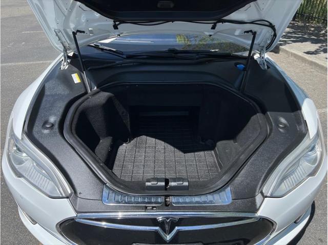 2014 Tesla Model S 85D Sedan 4D