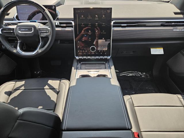 2025 GMC Sierra Max Range Denali