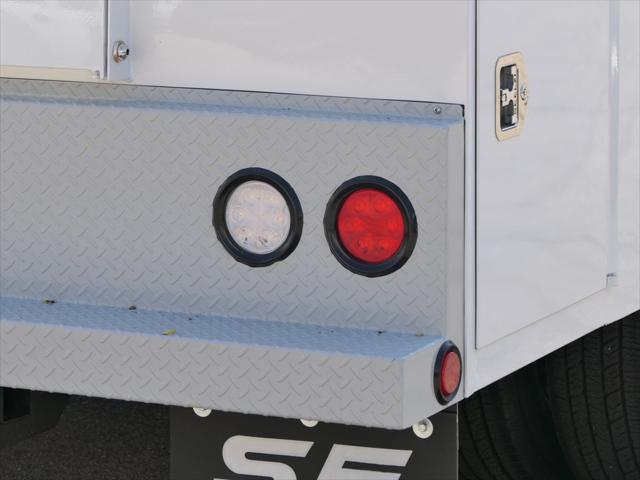 2025 RAM Ram 3500 Chassis Cab RAM 3500 TRADESMAN CREW CAB CHASSIS 4X4 60 CA 2025 RAM Ram 3500 Chassis Cab RAM 3500 TRADESMAN CREW CAB CHASSIS 4X4 60 CA