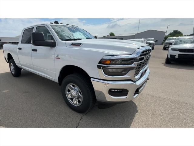 2025 RAM Ram 2500 RAM 2500 TRADESMAN CREW CAB 4X4 64 BOX