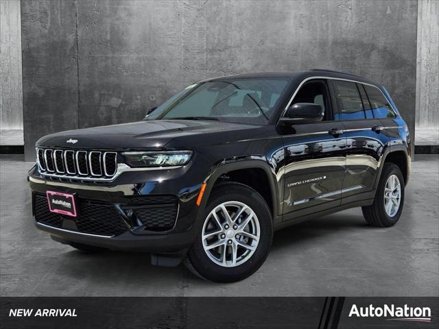 2025 Jeep Grand Cherokee GRAND CHEROKEE LAREDO X 4X2