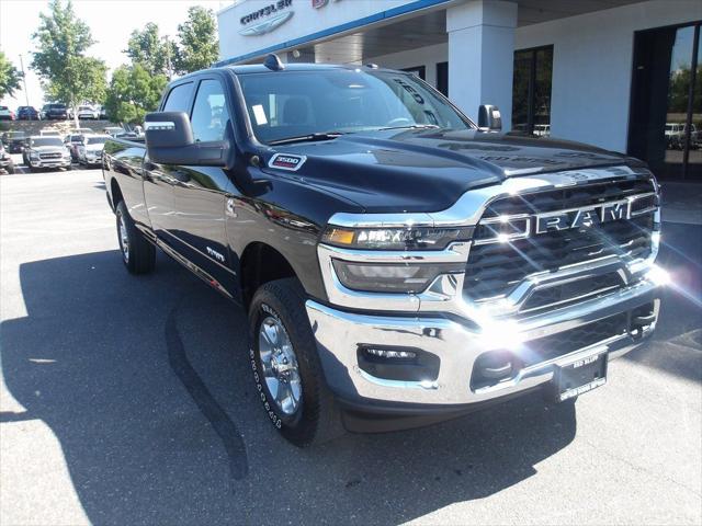 2025 RAM Ram 3500 RAM 3500 BIG HORN CREW CAB 4X4 8 BOX 2025 RAM Ram 3500 RAM 3500 BIG HORN CREW CAB 4X4 8 BOX