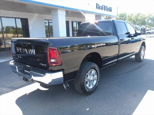 2025 Ram 3500 Big Horn Crew Cab 4x4 8' Box