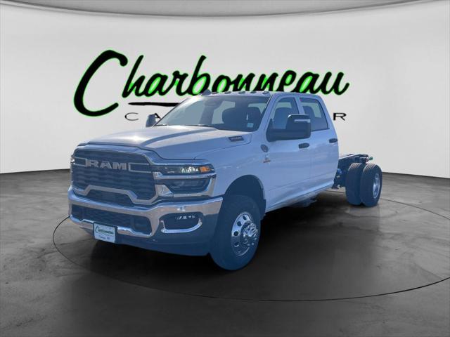 2025 RAM Ram 3500 Chassis Cab RAM 3500 TRADESMAN CREW CAB CHASSIS 4X4 60 CA 2025 RAM Ram 3500 Chassis Cab RAM 3500 TRADESMAN CREW CAB CHASSIS 4X4 60 CA