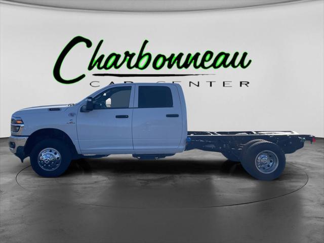 2025 RAM Ram 3500 Chassis Cab RAM 3500 TRADESMAN CREW CAB CHASSIS 4X4 60 CA 2025 RAM Ram 3500 Chassis Cab RAM 3500 TRADESMAN CREW CAB CHASSIS 4X4 60 CA
