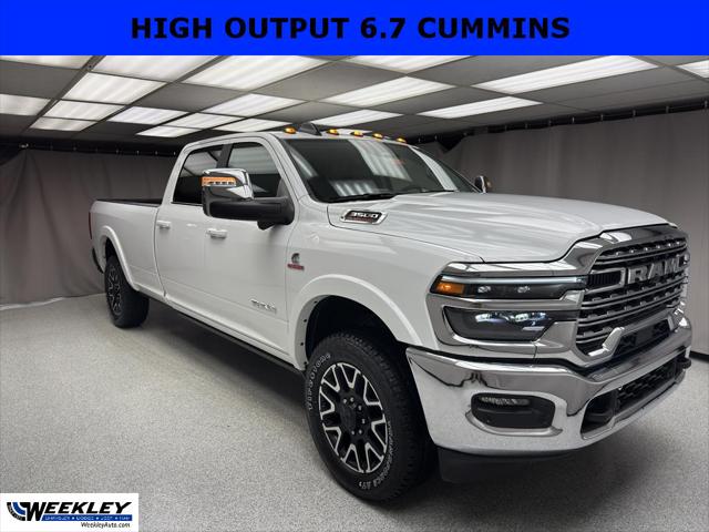 2025 RAM Ram 3500 RAM 3500 LIMITED LONGHORN CREW CAB 4X4 8 BOX
