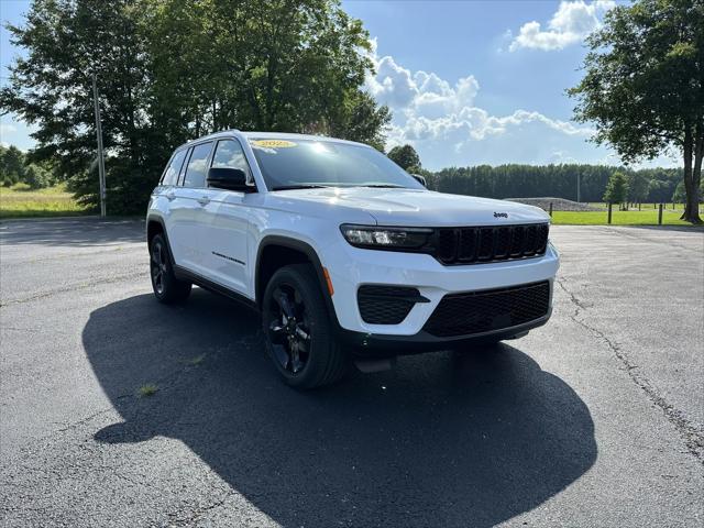 2025 Jeep Grand Cherokee GRAND CHEROKEE ALTITUDE X 4X4